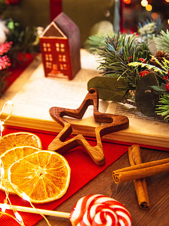 Новогодняя деревянная ёлочная игрушка из натурального дуба Звездочка от Мастерской уюта CandleKraft